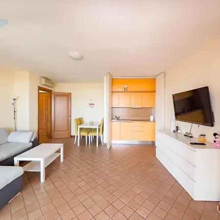 Porto San Rocco 13 Tirabora Short Rent Apartament *